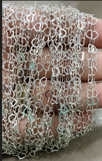 GARGANTILHA ELO CORAÇÕES -45CM