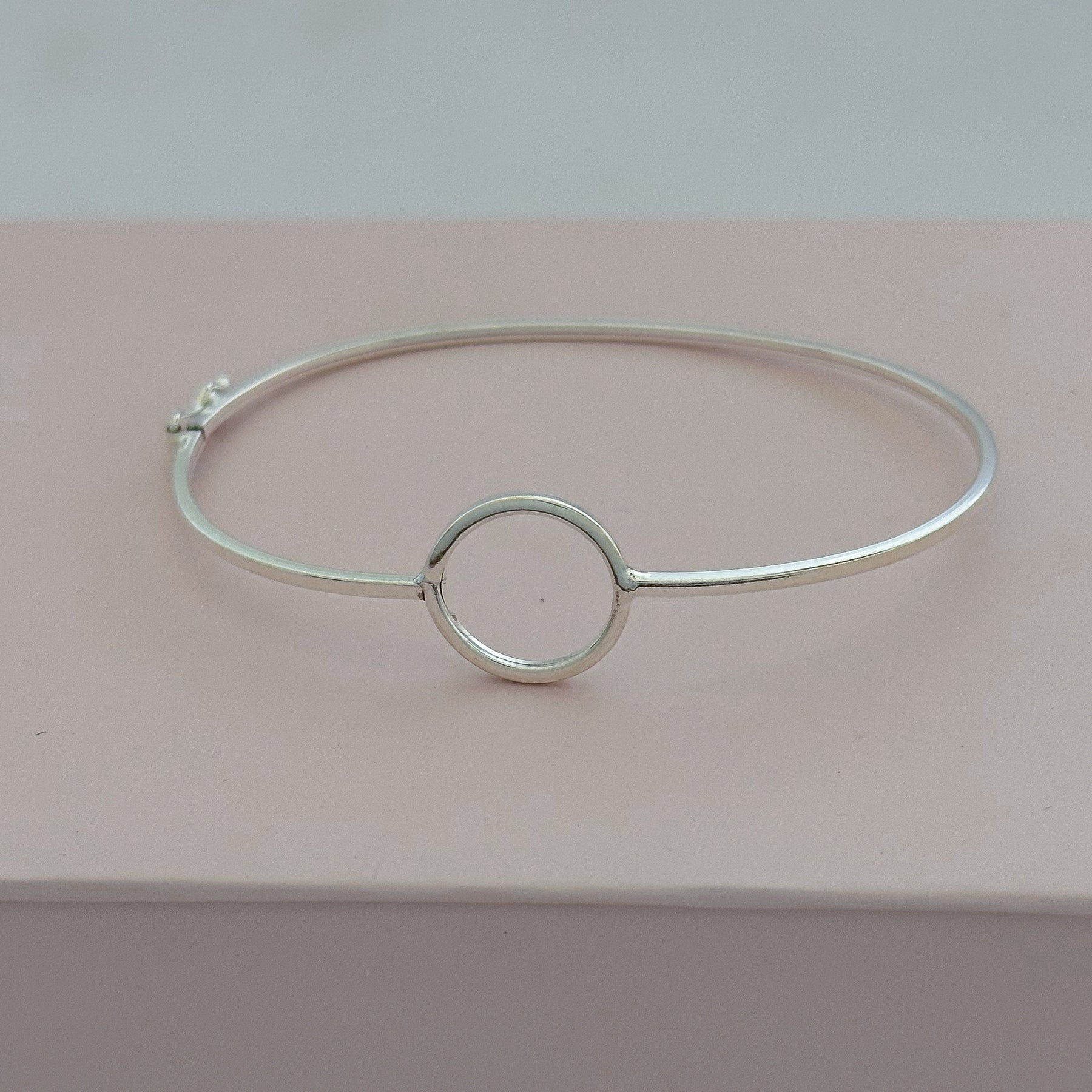 Bracelete Oval Círculo