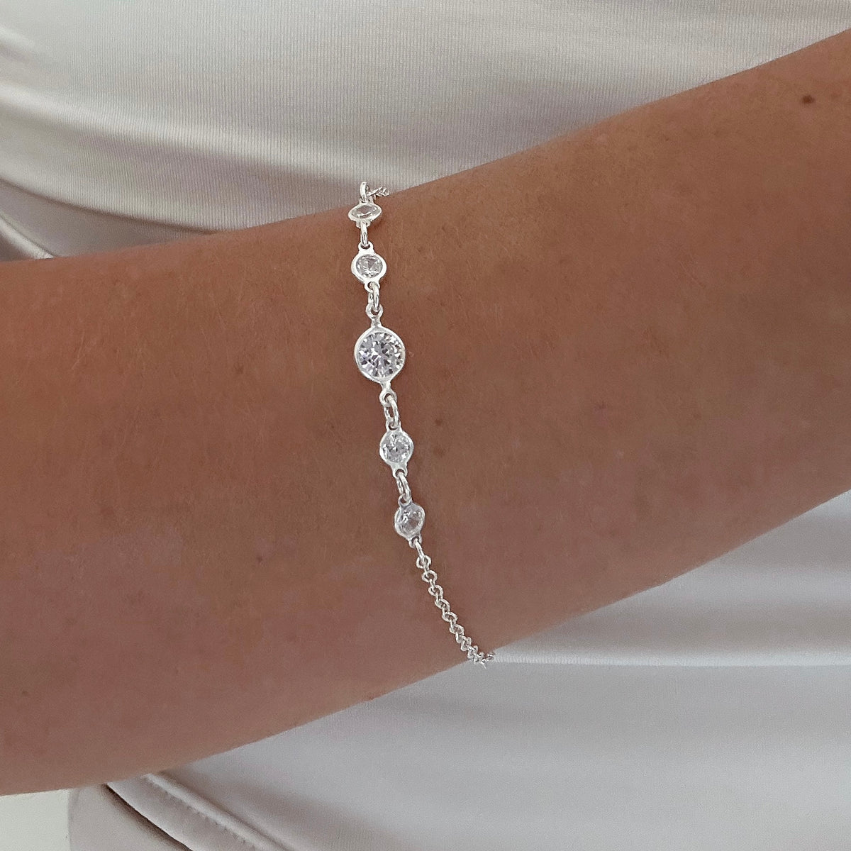 PULSEIRA BRILHANTE CRISTAL 18,5CM