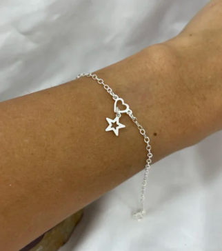 PULSEIRA CORAÇÃO ESTRELAVAZADA - 18,5CM