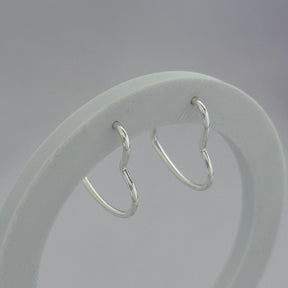 ARGOLA CORAÇÃO FIO REDONDO - 2X23MM