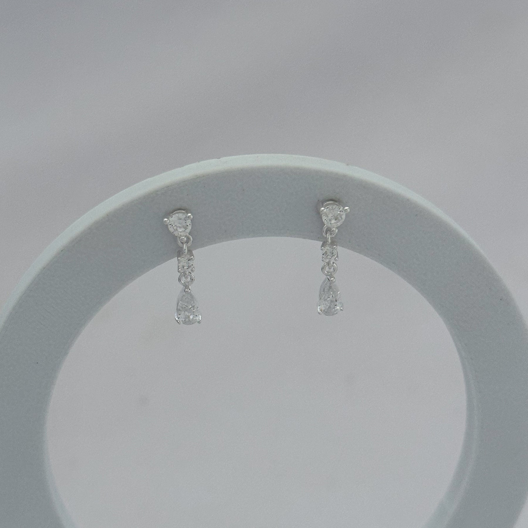 Brinco Cristais Pendentes