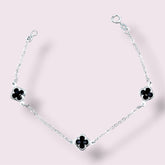 PULSEIRA TREVOS PRETO 10MM - 18,5CM