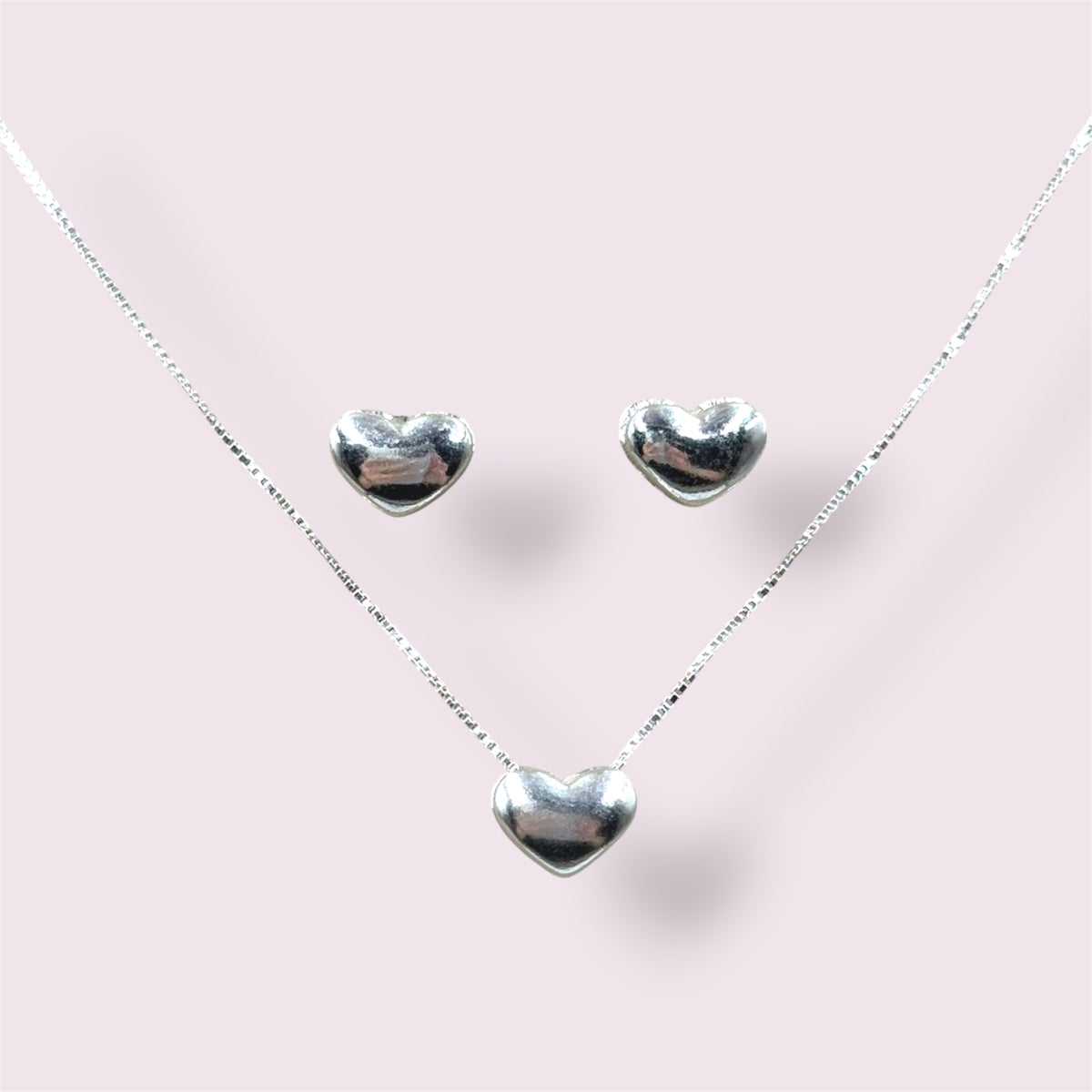CONJUNTO CORAÇÃO MINIMALISTA - 45CM
